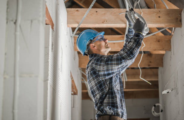 Best Electrical Outlet Repair  in Bloomfield, IA